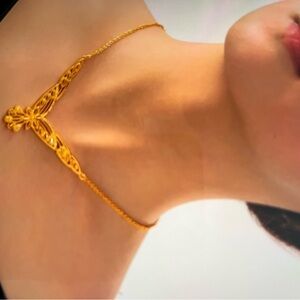 Elegant Gold Necklace and Earring Set